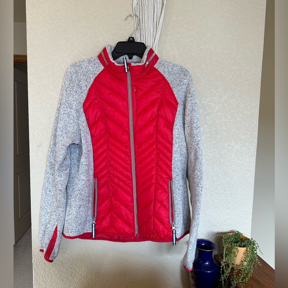 Xersion Shell Jacket - Size L